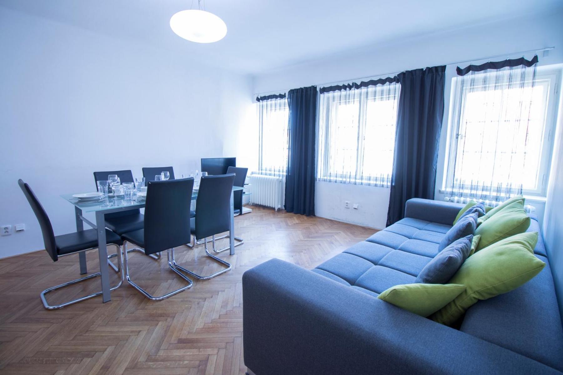 Old Town Square 27 Appartement